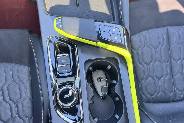 Used CHANGAN UNI-T 2022 1.5T Sport Edition Flagship Version Interior 2