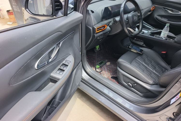 Used CHANGAN UNI-T 2022 1.5T Prestige Version Interior 3