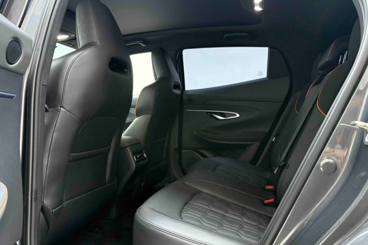 Used CHANGAN UNI-T 2022 1.5T Sport Edition Flagship Version Interior 3