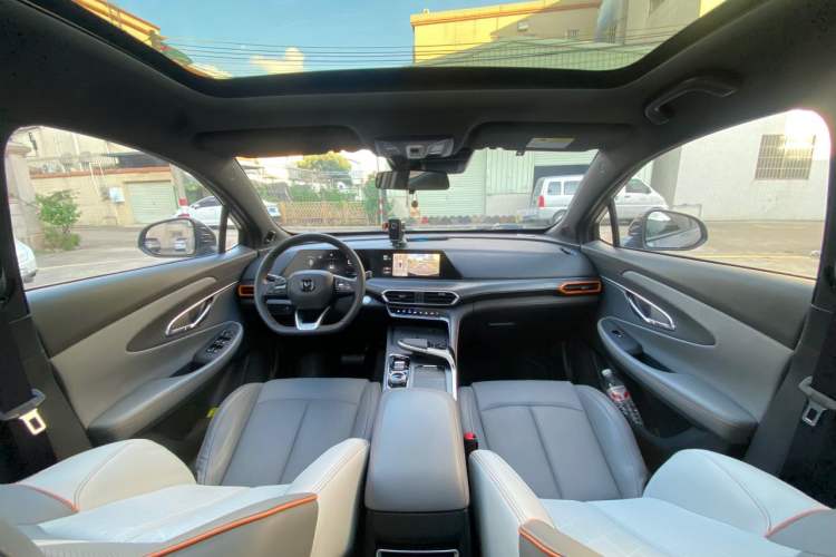 Used CHANGAN UNI-T 2022 1.5T Luxury Edition Interior 3