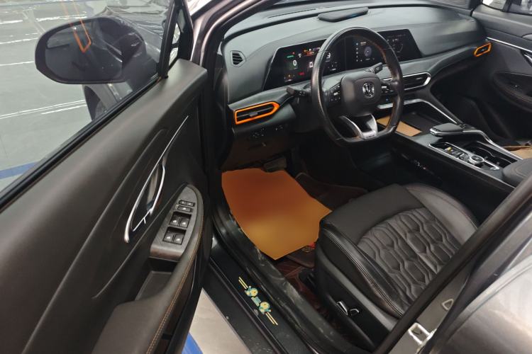 Used CHANGAN UNI-T 2022 1.5T Prestige Version Interior 3