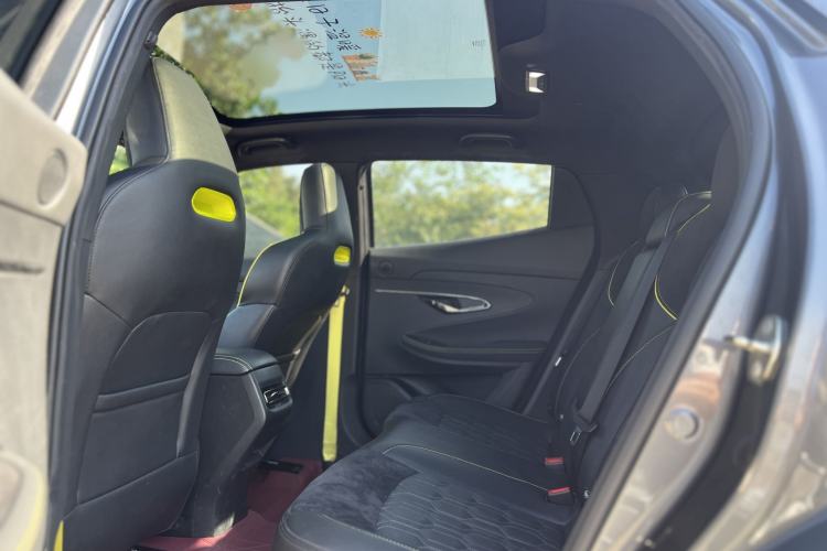 Used CHANGAN UNI-T 2022 1.5T Sport Edition Flagship Version Interior 4