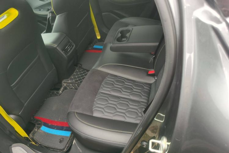 Used CHANGAN UNI-T 2022 2.0T Sport Edition Premium Version Interior 4
