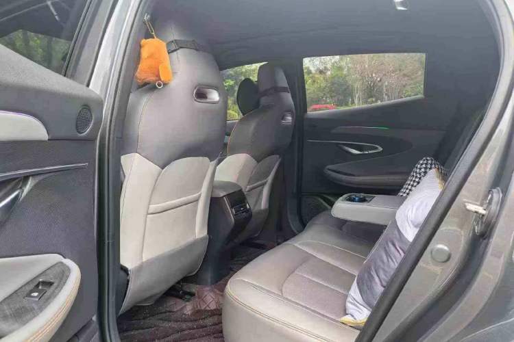 Used CHANGAN UNI-T 2022 1.5T Prestige Version Interior 4