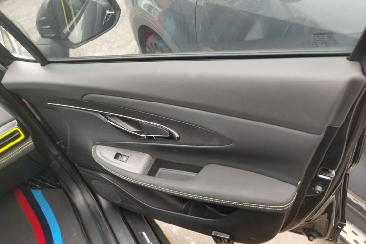 Used CHANGAN UNI-T 2022 2.0T Sport Edition Premium Version Interior 5