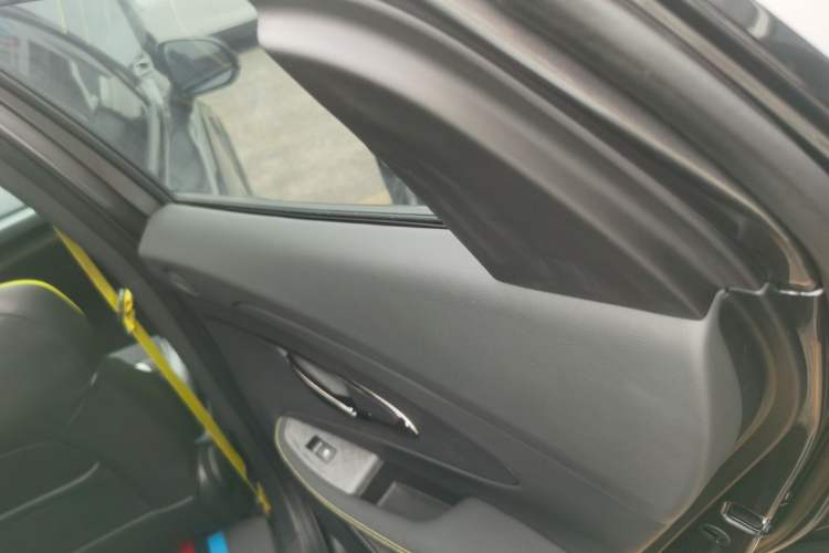 Used CHANGAN UNI-T 2022 2.0T Sport Edition Premium Version Interior 6