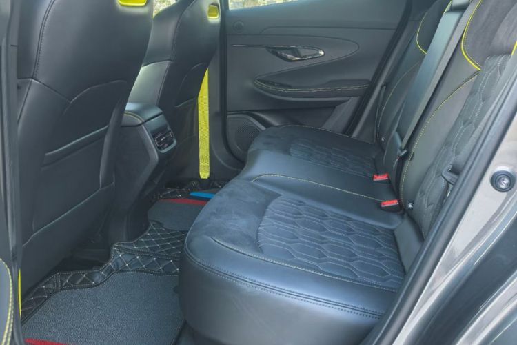 Used CHANGAN UNI-T 2022 2.0T Sport Edition Premium Version Interior 9
