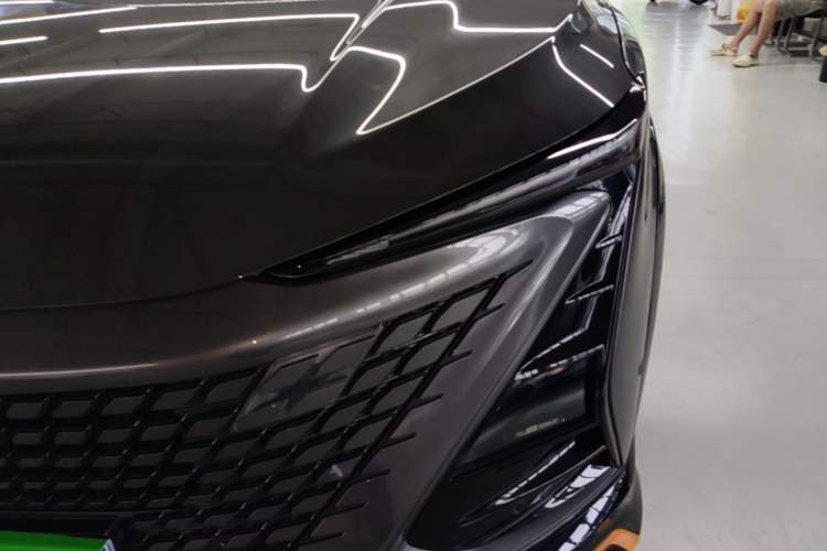 Used CHANGAN UNI-T 2022 1.5T Sport Edition Flagship Version Left Front Headlight