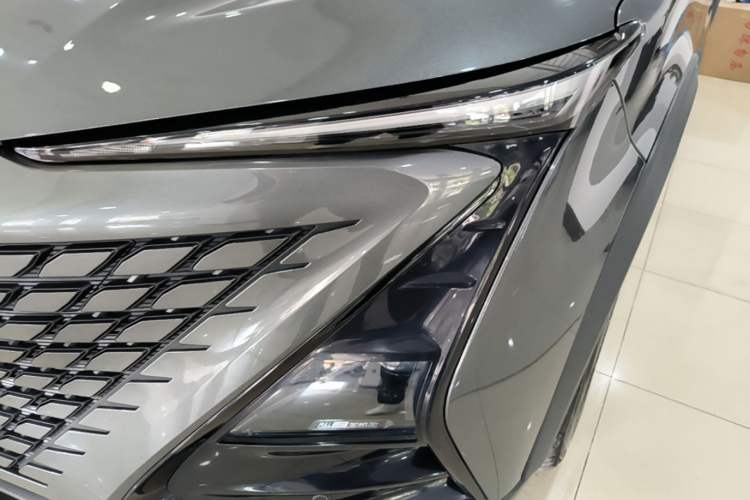Used CHANGAN UNI-T 2022 2.0T Flagship Edition Left Front Headlight
