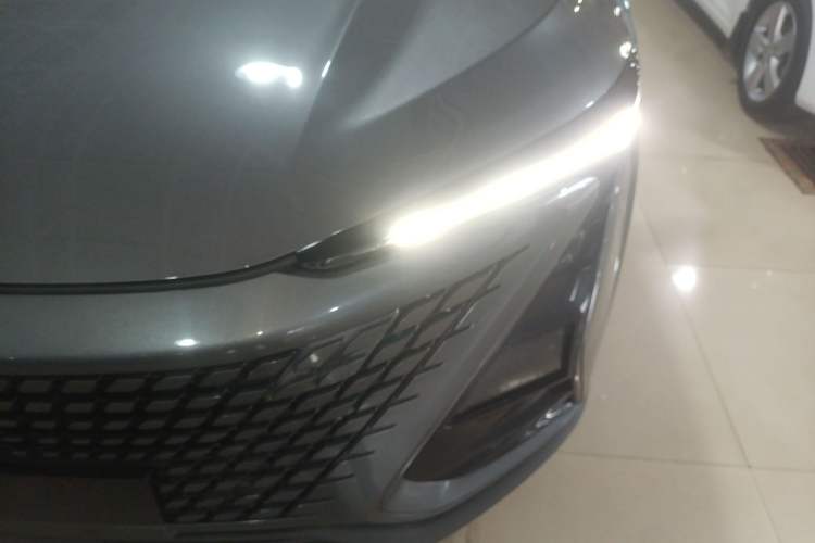Used CHANGAN UNI-T 2022 1.5T Prestige Version Left Front Headlight