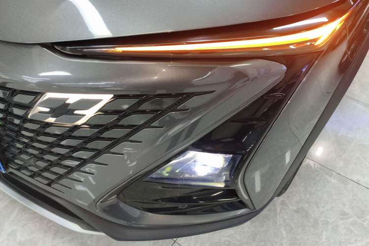 Used CHANGAN UNI-T 2022 1.5T Prestige Version Left Front Headlight