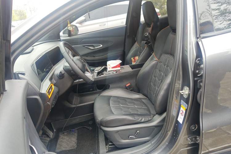 Used CHANGAN UNI-T 2022 1.5T Prestige Version Left Front Seat