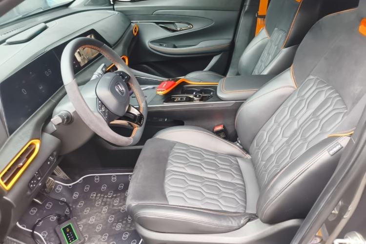 Used CHANGAN UNI-T 2022 1.5T Sport Edition Premium Version Left Front Seat
