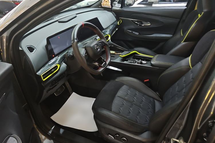 Used CHANGAN UNI-T 2022 1.5T Sport Edition Flagship Version Left Front Seat