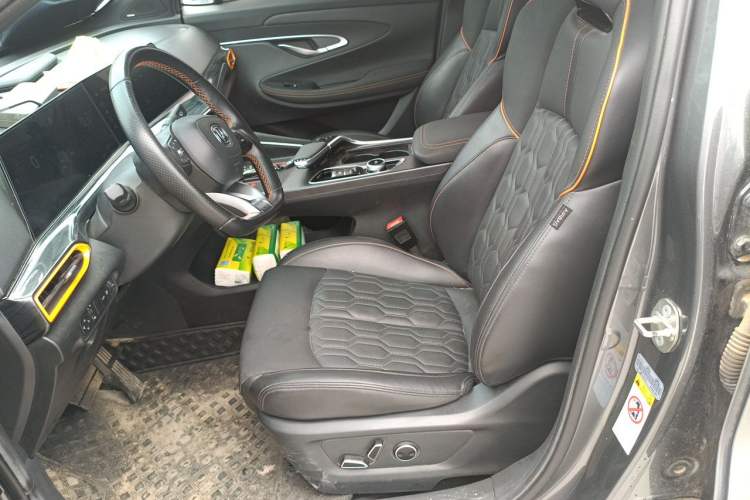 Used CHANGAN UNI-T 2022 1.5T Flagship Edition Left Front Seat