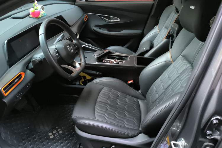 Used CHANGAN UNI-T 2022 1.5T Prestige Version Left Front Seat