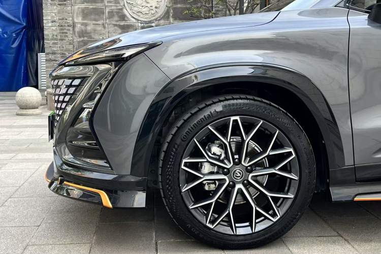 Used CHANGAN UNI-T 2022 1.5T Prestige Version Left Front Wheel Hub