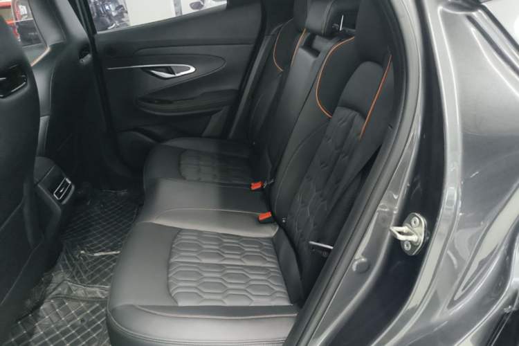 Used CHANGAN UNI-T 2022 1.5T Sport Edition Flagship Version Left Rear Seat