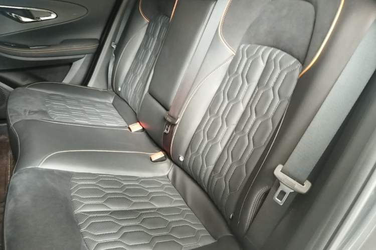 Used CHANGAN UNI-T 2022 2.0T Sport Edition Premium Version Left Rear Seat