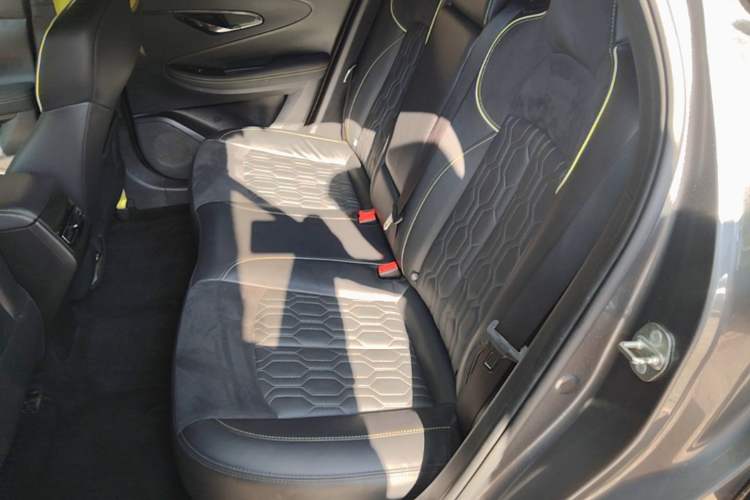 Used CHANGAN UNI-T 2022 1.5T Sport Edition Premium Version Left Rear Seat