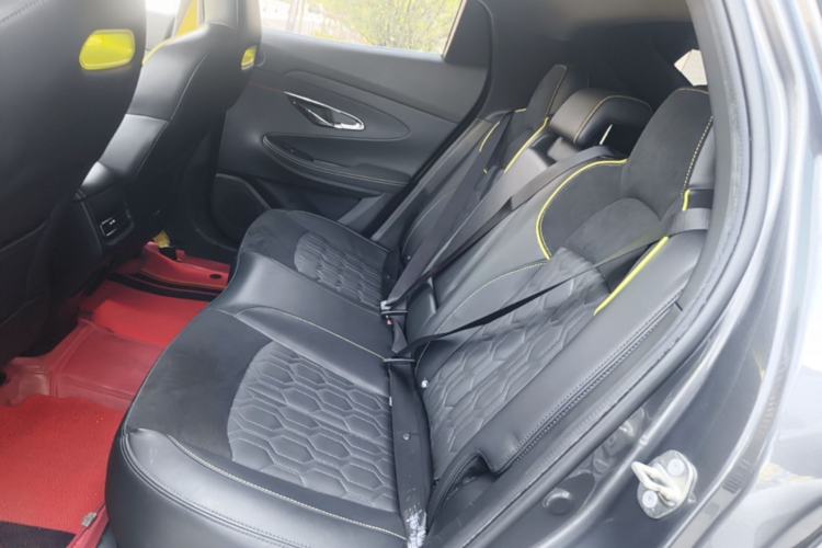 Used CHANGAN UNI-T 2022 1.5T Sport Edition Flagship Version Left Rear Seat