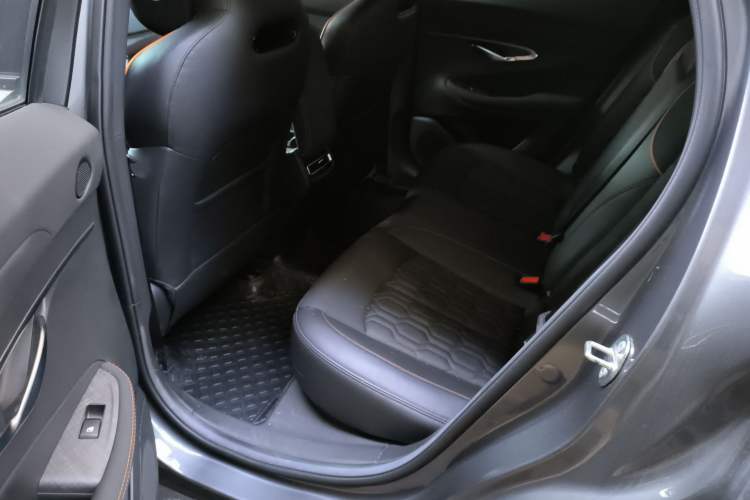 Used CHANGAN UNI-T 2022 1.5T Prestige Version Left Rear Seat