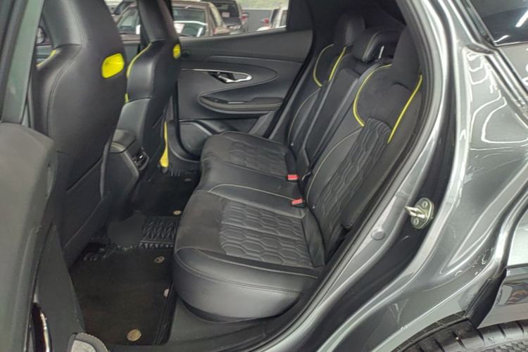 Used CHANGAN UNI-T 2022 1.5T Sport Edition Flagship Version Left Rear Seat