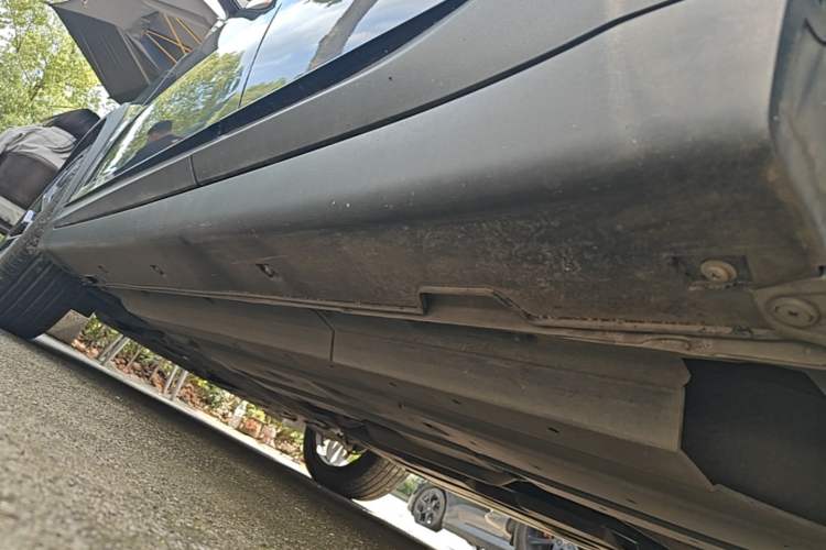 Used CHANGAN UNI-T 2022 1.5T Prestige Version Left Side Sill