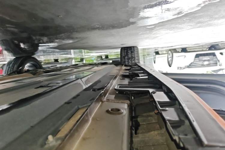 Used CHANGAN UNI-T 2022 1.5T Prestige Version Left Side Sill