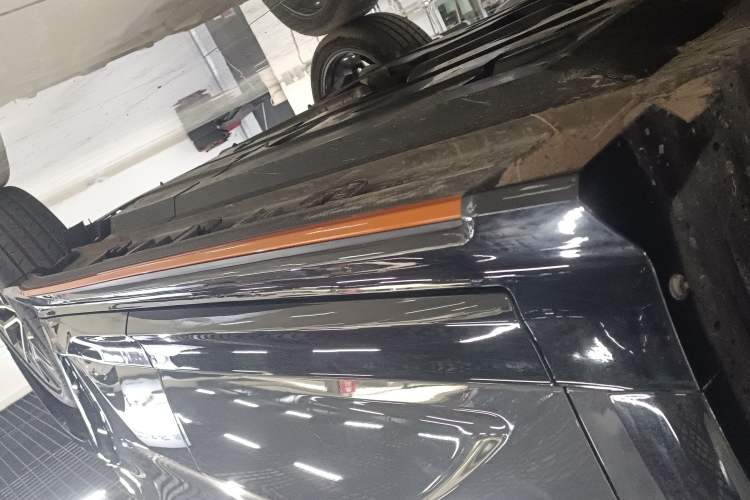 Used CHANGAN UNI-T 2022 1.5T Luxury Edition Left Side Sill