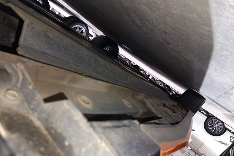 Used CHANGAN UNI-T 2022 1.5T Prestige Version Left Side Sill