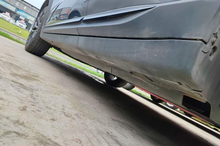 Used CHANGAN UNI-T 2022 1.5T Prestige Version Left Side Sill