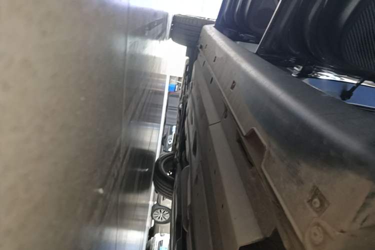 Used CHANGAN UNI-T 2022 1.5T Prestige Version Left Side Sill