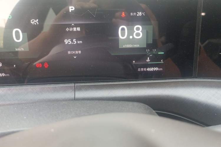 Used CHANGAN UNI-T 2022 1.5T Prestige Version Odometer Close Up
