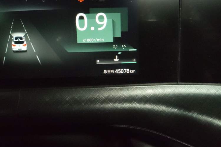 Used CHANGAN UNI-T 2022 1.5T Sport Edition Premium Version Odometer Close Up