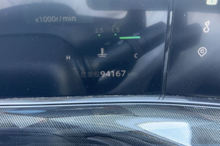 Used CHANGAN UNI-T 2022 1.5T Sport Edition Flagship Version Odometer Close Up