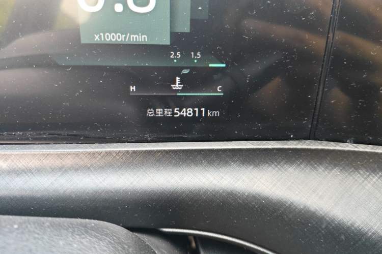 Used CHANGAN UNI-T 2022 1.5T Prestige Version Odometer Close Up