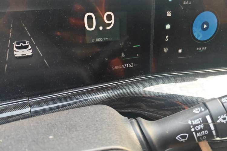 Used CHANGAN UNI-T 2022 1.5T Flagship Edition Odometer Close Up