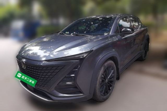Ojetý CHANGAN UNI-T 2022 1.5T Excellence Model