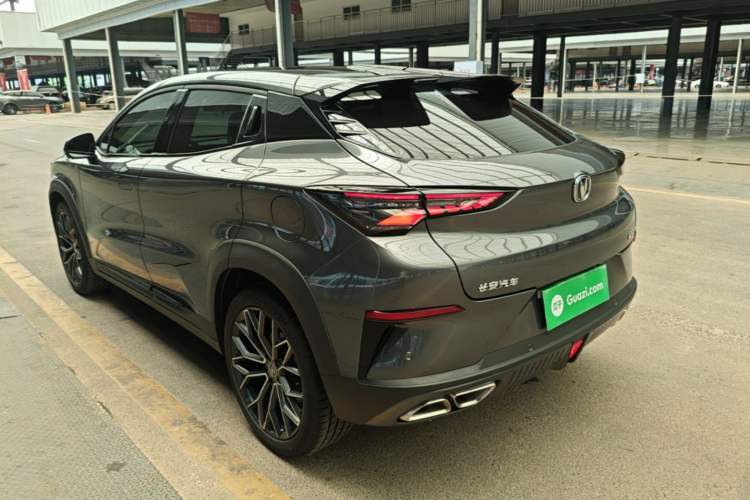 Used CHANGAN UNI-T 2022 1.5T Prestige Version Rear Left 45 Deg