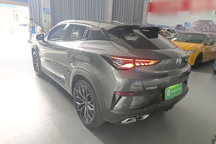 Used CHANGAN UNI-T 2022 1.5T Prestige Version Rear Left 45 Deg