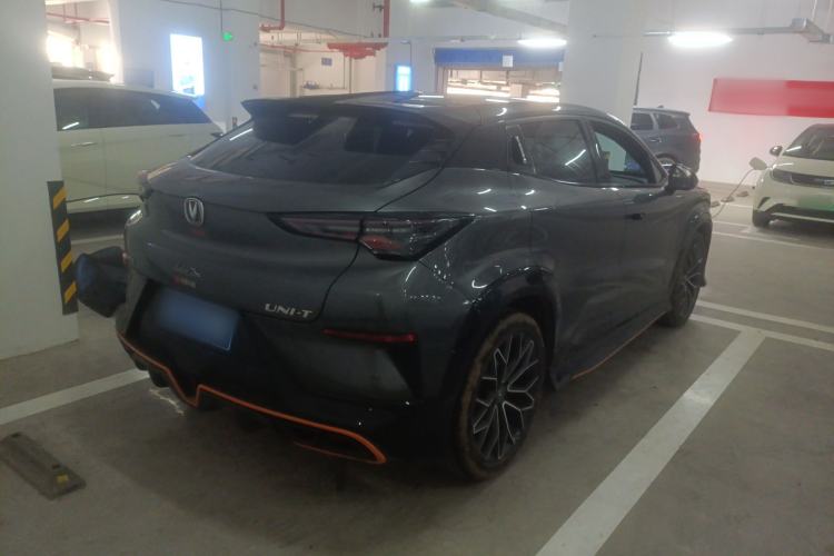 Used CHANGAN UNI-T 2022 1.5T Prestige Version Rear Right 45 Deg