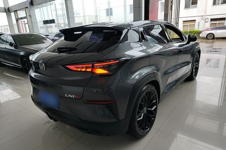 Used CHANGAN UNI-T 2022 2.0T Flagship Edition Rear Right 45 Deg