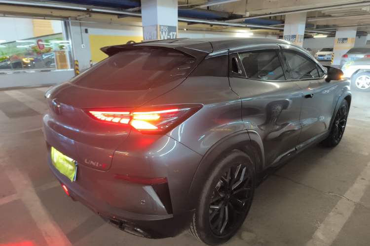Used CHANGAN UNI-T 2022 2.0T Prestige Version Rear Right 45 Deg