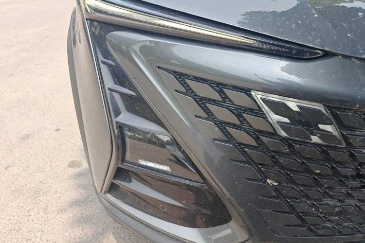 Used CHANGAN UNI-T 2022 1.5T Prestige Version Right Front Headlight