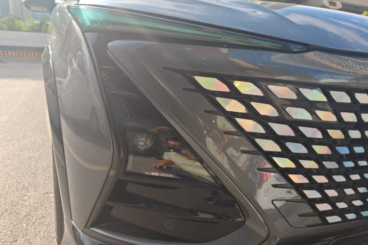 Used CHANGAN UNI-T 2022 1.5T Sport Edition Premium Version Right Front Headlight