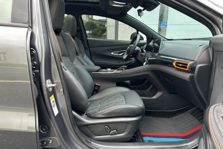 Used CHANGAN UNI-T 2022 1.5T Flagship Edition Right Front Seat