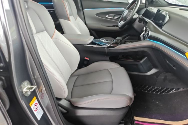 Used CHANGAN UNI-T 2022 1.5T Prestige Version Right Front Seat