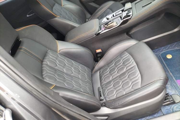 Used CHANGAN UNI-T 2022 1.5T Prestige Version Right Front Seat