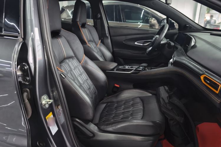 Used CHANGAN UNI-T 2022 1.5T Prestige Version Right Front Seat